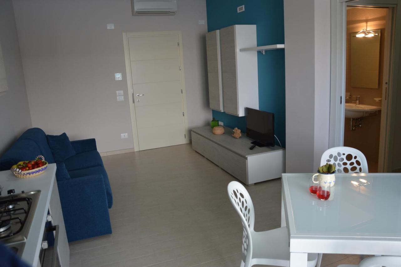 Case Vacanze Blue Bay Resort Розето-дельи-Абруцци Экстерьер фото