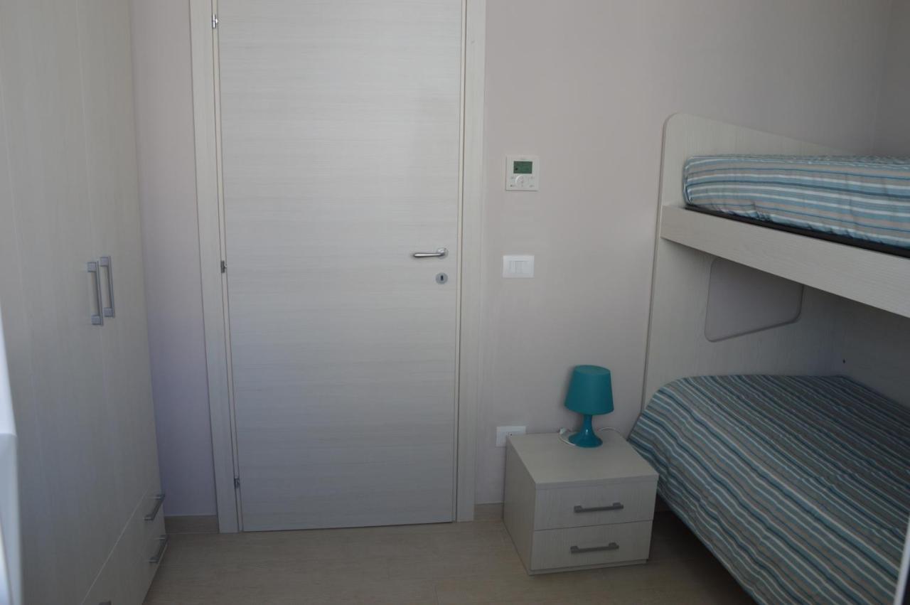 Case Vacanze Blue Bay Resort Розето-дельи-Абруцци Экстерьер фото