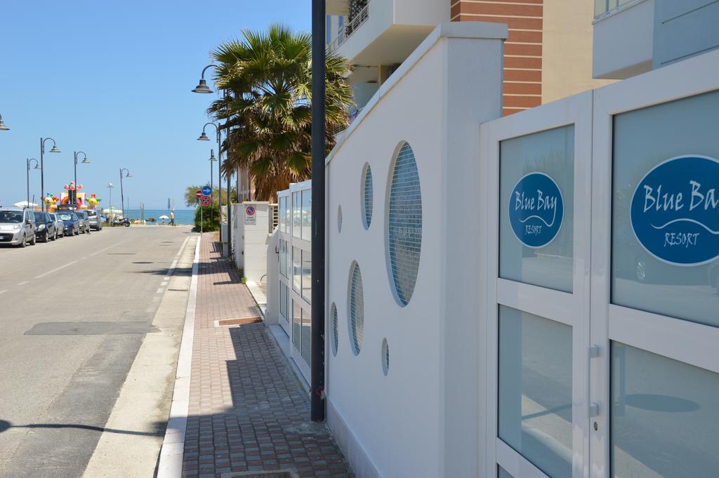 Case Vacanze Blue Bay Resort Розето-дельи-Абруцци Экстерьер фото